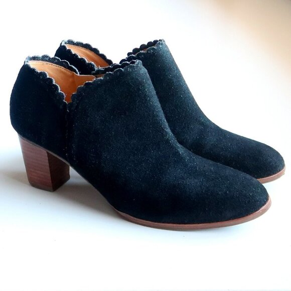 Jack Rogers Marianne Black Suede Leather Scallop Trim Ankle Boots Booties Size 8 - Picture 1 of 16